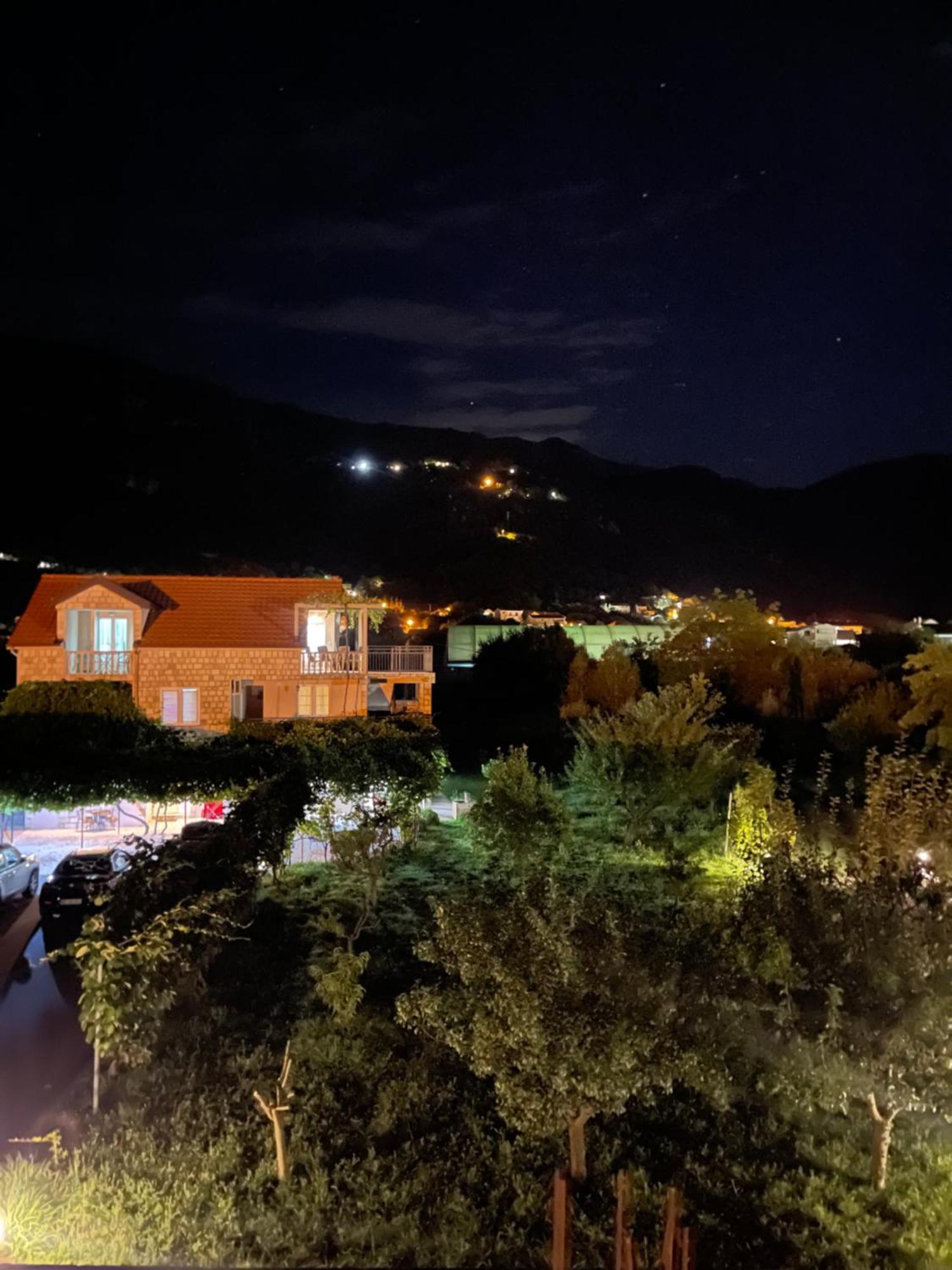 Apartmani Mendula Будва Экстерьер фото