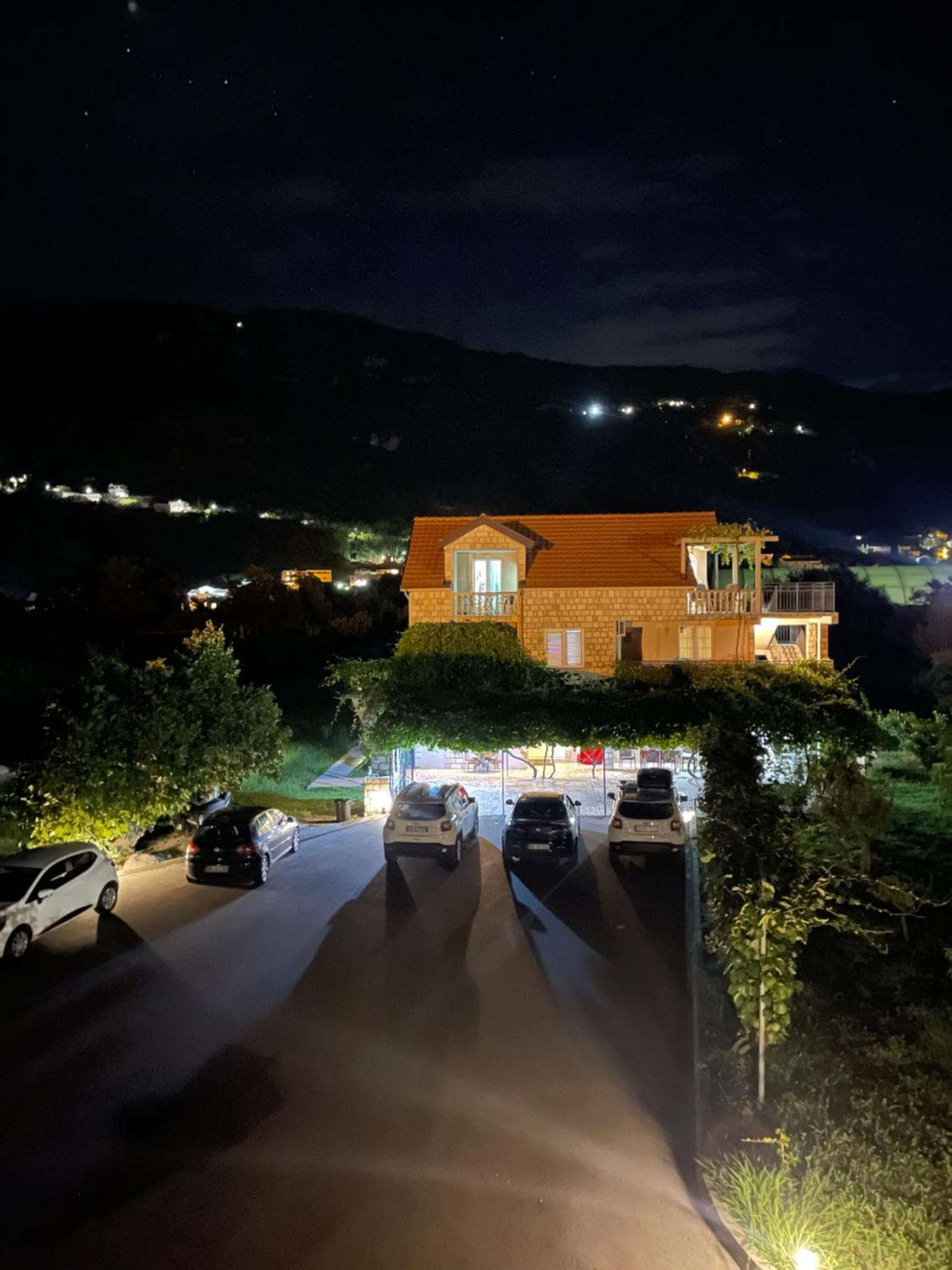 Apartmani Mendula Будва Экстерьер фото