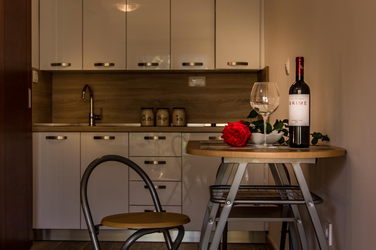 Apartmani Mendula Будва Экстерьер фото